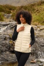 Brezrokavnik MAC-IN-A-SAC Alpine Down Gilet Smetana bela - slika 3